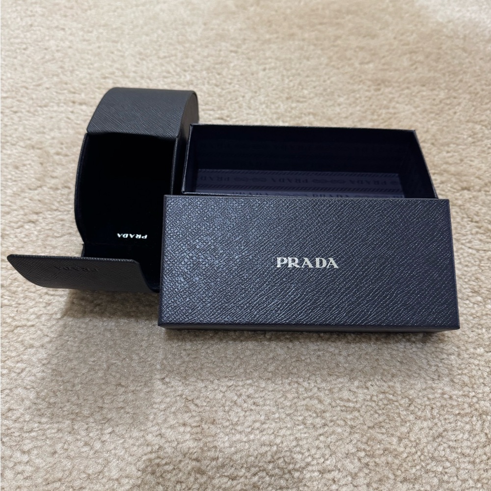 Prada women’s Black eyeglasses Box - Picture 2 of 8